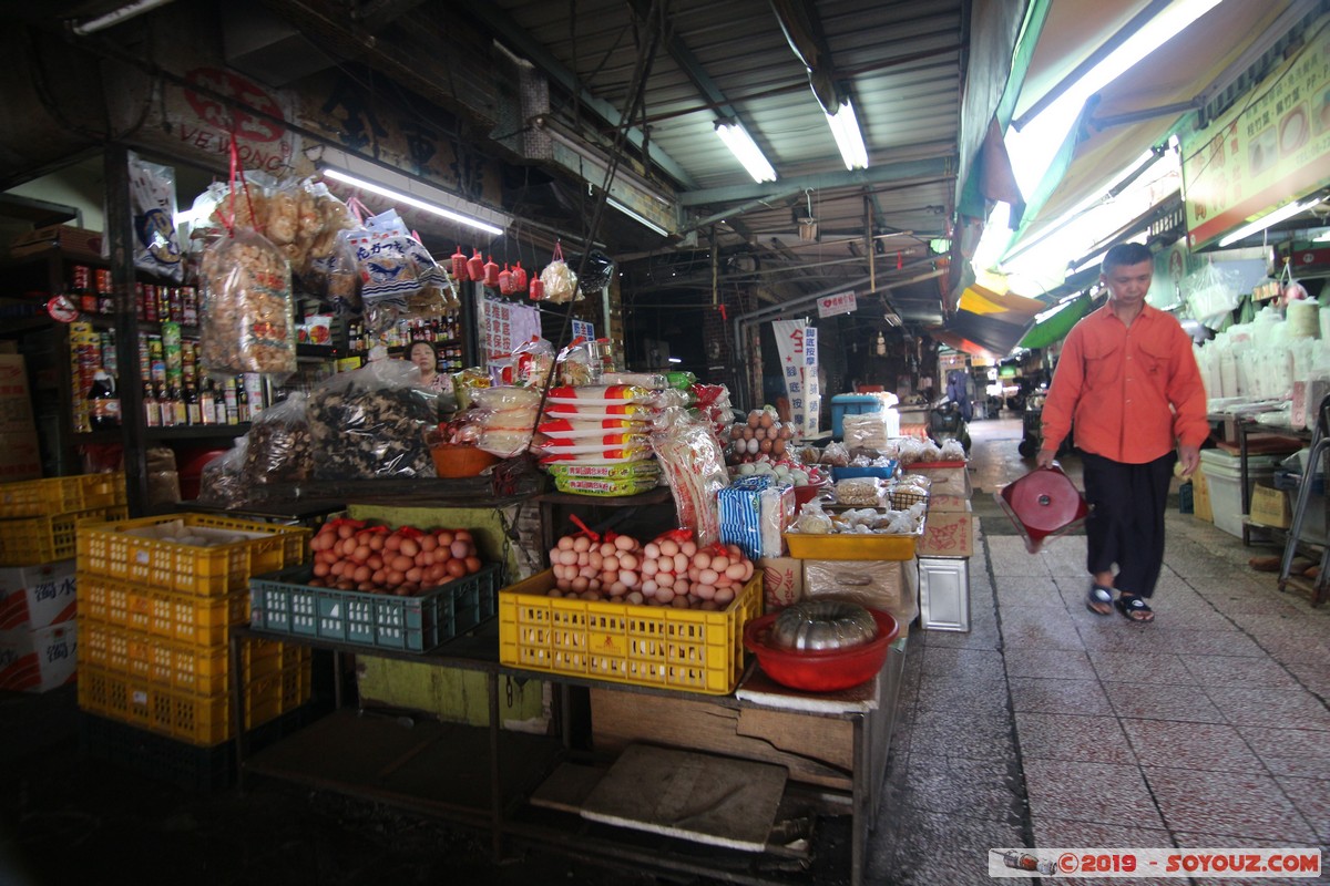 Tainan - Shuixian Gong Market
Mots-clés: Chikanlou geo:lat=22.99720111 geo:lon=120.19729222 geotagged Taiwan TWN Shuixian Gong Market Marche Nourriture