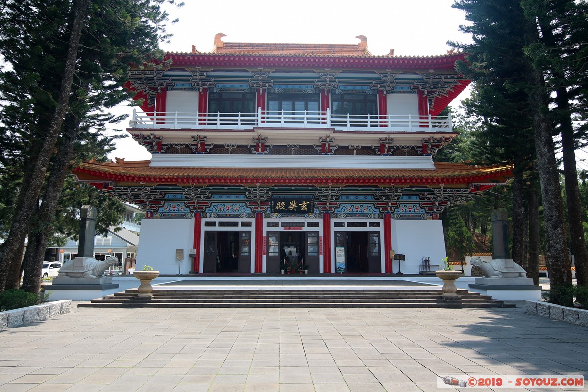 Sun Moon Lake - Xuanzang Temple
Mots-clés: geo:lat=23.84751042 geo:lon=120.91687437 geotagged Shiyin Taiwan TWN Nantou County Sun Moon Lake Xuanzang Temple$ Boudhiste