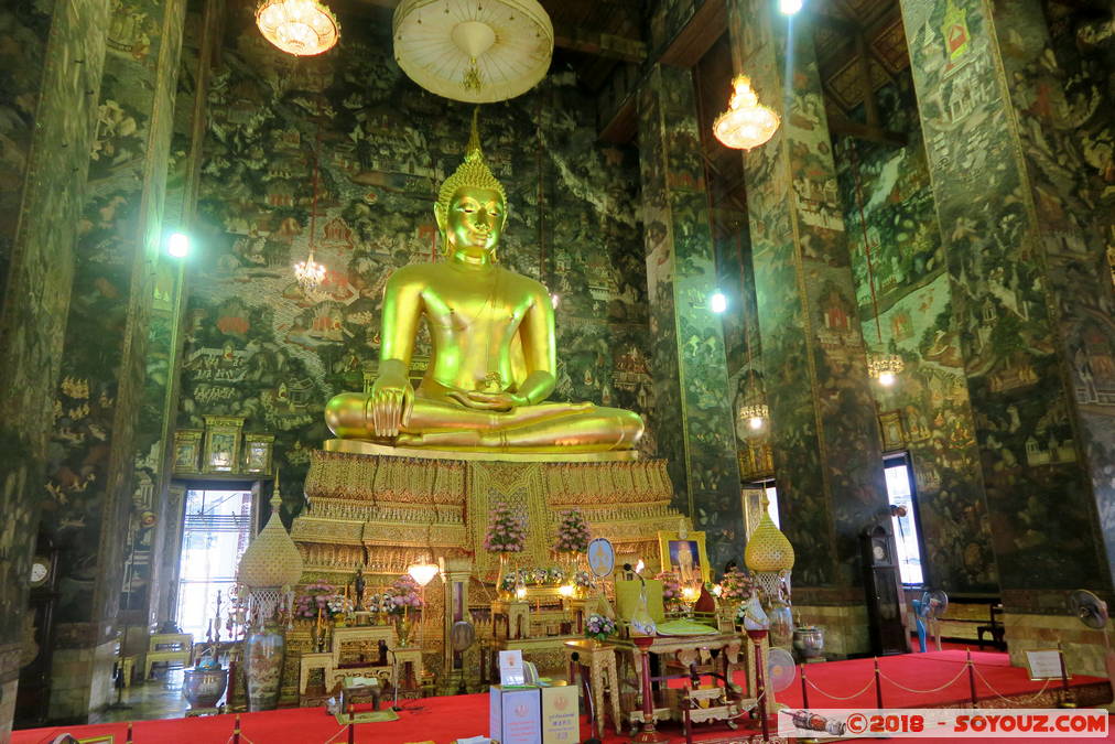 Bangkok - Wat Suthat Thepwararam - Principal Wihan
Mots-clés: Bangkok geo:lat=13.75117189 geo:lon=100.50108433 geotagged Phra Nakhon THA Thaïlande Wat Suthat Thepwararam Boudhiste sculpture