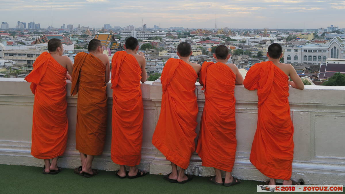Bangkok - Phu Khao Thong (Golden Mount) - Monks
Mots-clés: Bangkok geo:lat=13.75394395 geo:lon=100.50658017 geotagged Phra Nakhon THA Thaïlande Phu Khao Thong (Golden Mount) Boudhiste personnes
