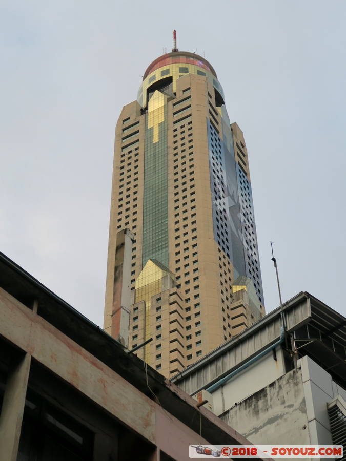 Bangkok - Baiyoke Tower II
Mots-clés: Bangkok Ding Daeng geo:lat=13.75373813 geo:lon=100.53924143 geotagged Pratunam THA Thaïlande Baiyoke Tower II skyscraper