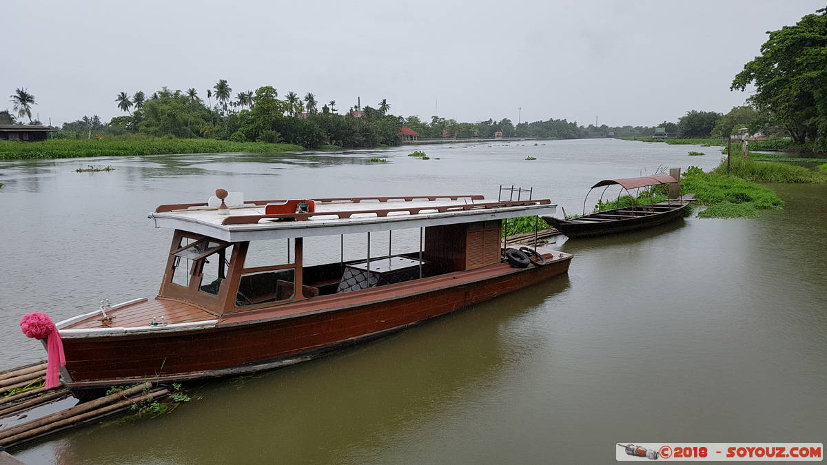 Sampran Riverside
Mots-clés: Ban Tai Wat geo:lat=13.73442099 geo:lon=100.24000536 geotagged Nakhon Pathom Sam Phran THA Thaïlande Sampran Riverside Riviere bateau