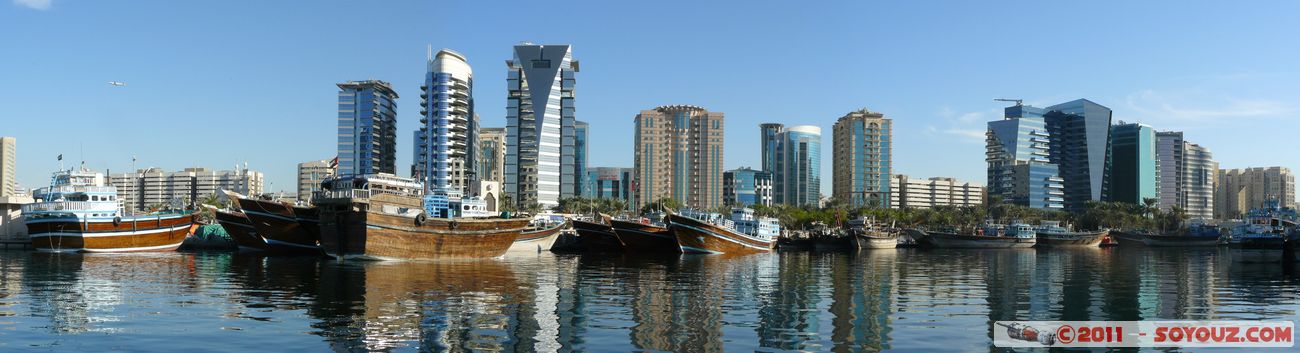 Dubai Deira - Dhows wharfage - panorama
Stitched Panorama
Mots-clés: Al BarÄá¸©ah mirats Arabes Unis geo:lat=25.25676734 geo:lon=55.31723499 UAE United Arab Emirates Dhow bateau panorama Deira