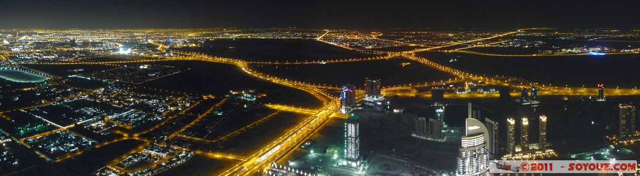 Downtown Dubai by night - Panorama from Burj Khalifa
Mots-clés: mirats Arabes Unis geo:lat=25.19705853 geo:lon=55.27440548 ZaâbÄ«l UAE United Arab Emirates Downtown Dubai Nuit Burj Khalifa panorama