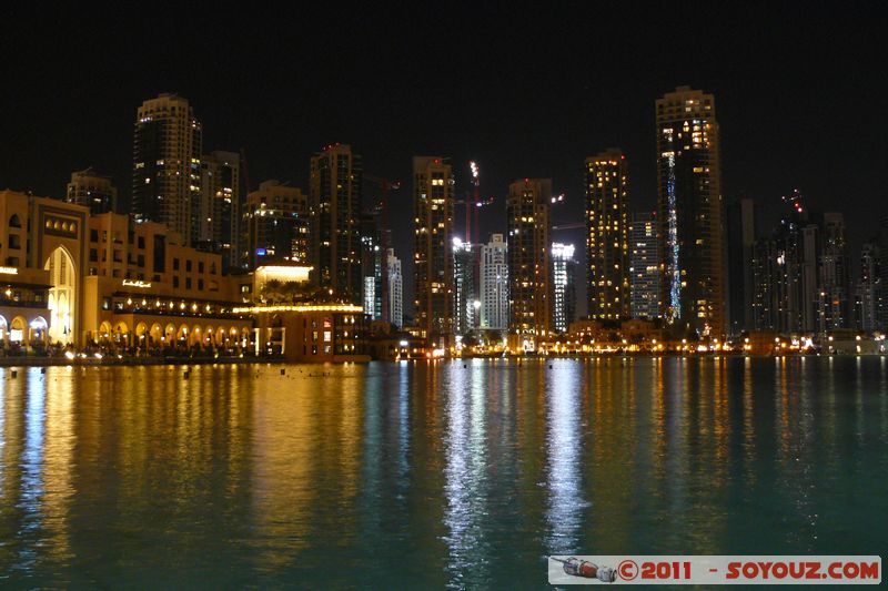 Downtown Dubai by night - Souk Al Bahar
Mots-clés: mirats Arabes Unis geo:lat=25.19605861 geo:lon=55.27740955 ZaâbÄ«l UAE United Arab Emirates Downtown Dubai Nuit Souk Al Bahar Commerce