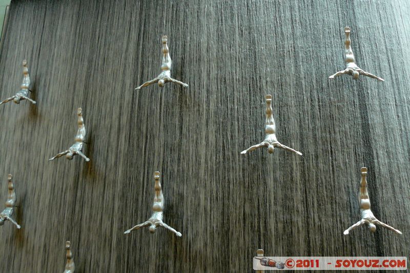 Downtown Dubai - Dubai Mall - Waterfall
Mots-clés: mirats Arabes Unis geo:lat=25.19560233 geo:lon=55.27909398 ZaâbÄ«l UAE United Arab Emirates Downtown Dubai Dubai Mall sculpture