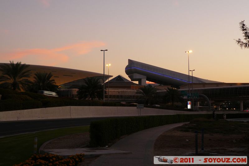 Dubai - Mall of the Emirates
Mots-clés: Al Barsha First mirats Arabes Unis geo:lat=25.12354123 geo:lon=55.19973282 UAE United Arab Emirates sunset Mall of the Emirates Commerce metro