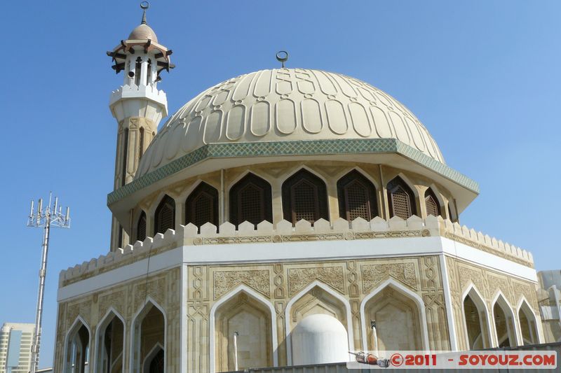 Abu Dhabi
Mots-clés: AbÅ« ZÌ§aby Al á¸¨iÅn mirats Arabes Unis geo:lat=24.48285320 geo:lon=54.35388839 UAE United Arab Emirates Mosque al Hosn Fort