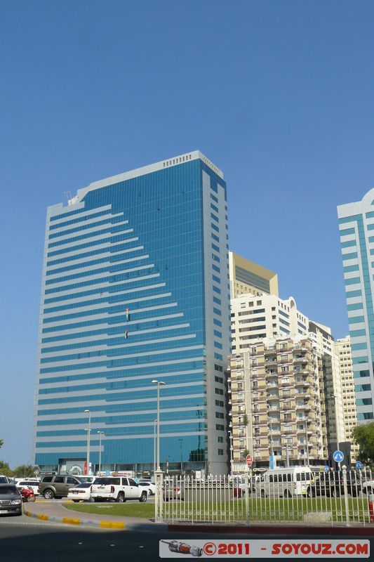 Abu Dhabi - Union Square
Mots-clés: AbÅ« ZÌ§aby Al á¸¨iÅn mirats Arabes Unis geo:lat=24.48810175 geo:lon=54.35372193 UAE United Arab Emirates Parc