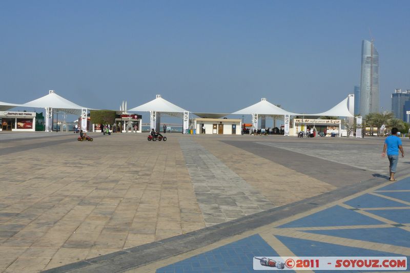 Abu Dhabi Public Beach
Mots-clés: AbÅ« ZÌ§aby mirats Arabes Unis geo:lat=24.47311997 geo:lon=54.34070438 Qaryat at TurÄth UAE United Arab Emirates Corniche Road Parc