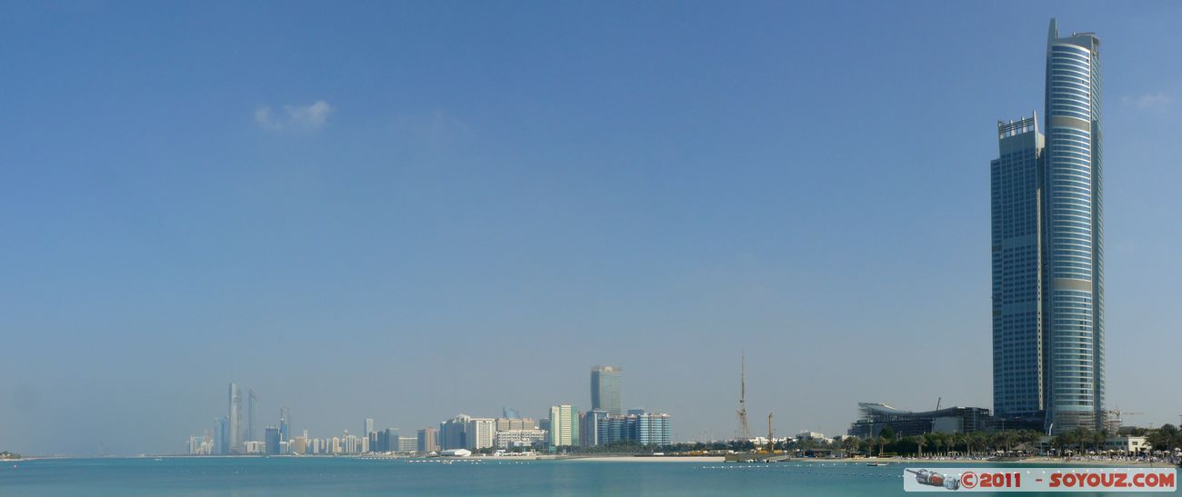 Abu Dhabi Skyline panorama - Nation Towers
Mots-clés: AbÅ« ZÌ§aby Al Khubayrah mirats Arabes Unis geo:lat=24.46583796 geo:lon=54.32322057 UAE United Arab Emirates Nation Towers panorama