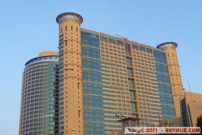 Abu Dhabi - Grand Millennium Al Wahda Hotel
Mots-clés: AbÅ« ZÌ§aby Al Waá¸©dah mirats Arabes Unis geo:lat=24.47129273 geo:lon=54.37093953 UAE United Arab Emirates
