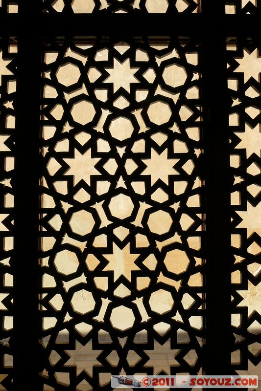 Al Ain - Sheikh Zayed Palace Museum
Mots-clés: AbÅ« ZÌ§aby Al Muâtara mirats Arabes Unis geo:lat=24.21474051 geo:lon=55.76095959 UAE United Arab Emirates chateau Sheikh Zayed Palace Museum