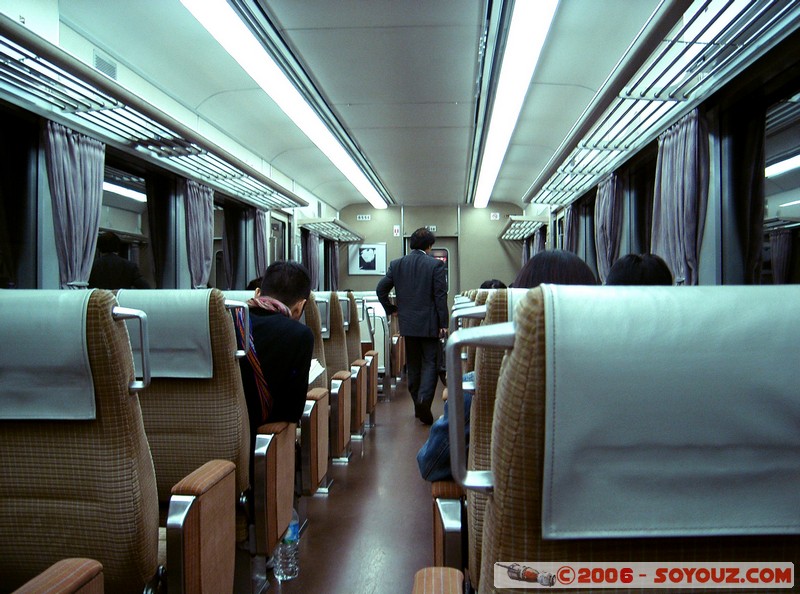Trains Japonais - interieur
Mots-clés: Trains