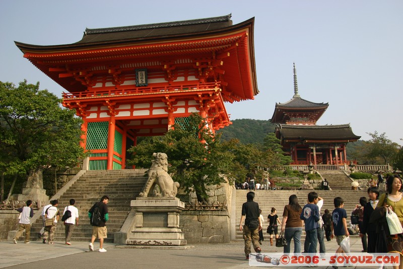Kiyomizu-dera - gate
Mots-clés: patrimoine unesco