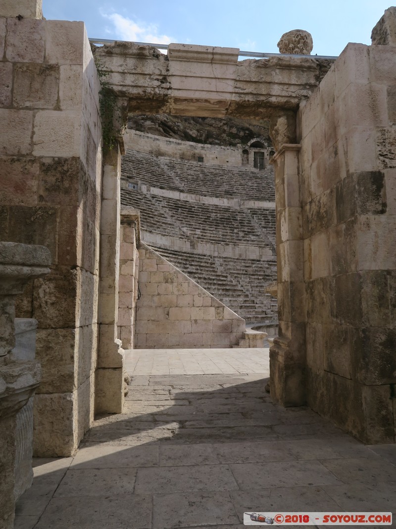 Amman - Roman Theatre
Mots-clés: Amman Governorate Jabal al Qal‘ah JOR Jordanie Roman Theatre Ruines romaines The Hashemite Plaza