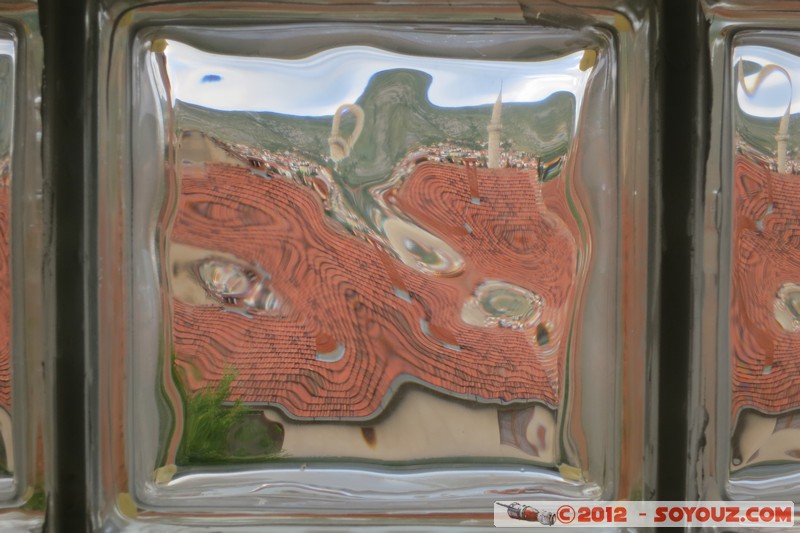 Mostar - Glass View
Mots-clés: BIH Bosnie HerzÃ©govine Donja Mahala Federation of Bosnia and Herzegovina geo:lat=43.33068185 geo:lon=17.81539857 geotagged Insolite