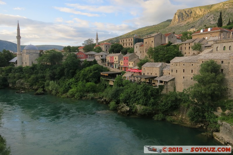Mostar - Stari Grad
Mots-clés: BIH BjeluÅ¡ine Bosnie HerzÃ©govine Federation of Bosnia and Herzegovina geo:lat=43.33725646 geo:lon=17.81488350 geotagged patrimoine unesco Stari grad Riviere Mosque