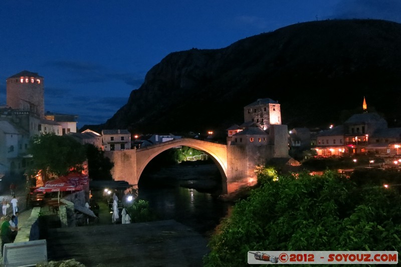 Mostar by night - Stari Most
Mots-clés: BIH BjeluÅ¡ine Bosnie HerzÃ©govine Federation of Bosnia and Herzegovina geo:lat=43.33802667 geo:lon=17.81543000 geotagged Nuit patrimoine unesco Pont Stari most Montagne