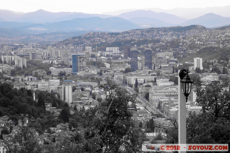 Sarajevo - View from Restoran Kod Briana
Mots-clés: Bazen Lipa BIH Bosnie HerzÃ©govine geo:lat=43.85545833 geo:lon=18.44124333 geotagged Art picture