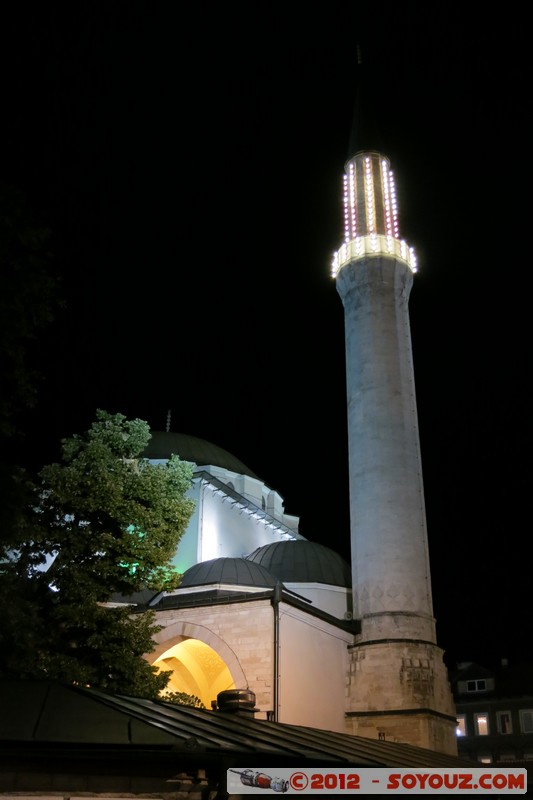 Sarajevo by night - Bascarsija - Havadze Durakaâ's Mosque
Mots-clés: BIH Bosnie HerzÃ©govine Federation of Bosnia and Herzegovina geo:lat=43.85924661 geo:lon=18.42858790 geotagged Hrid Nuit Mosque