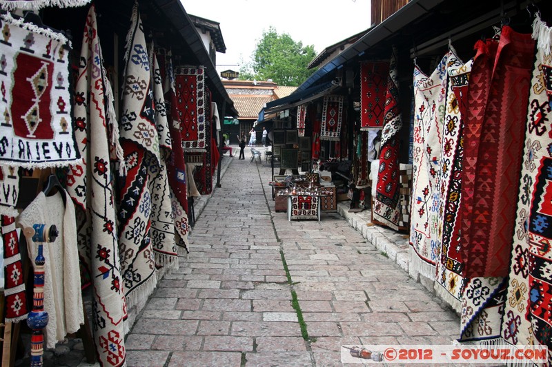 Sarajevo - Bascarsija Market
Mots-clés: Bazen Lipa BIH Bosnie HerzÃ©govine geo:lat=43.85915551 geo:lon=18.43089782 geotagged