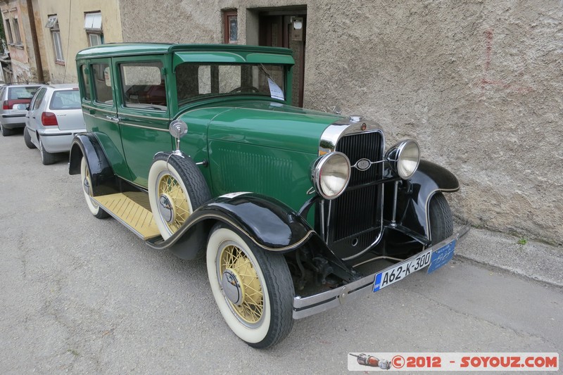 Travnik - Oldsmobile 1929
Mots-clés: BIH Bosnie HerzÃ©govine Federation of Bosnia and Herzegovina geo:lat=44.22954790 geo:lon=17.67011903 geotagged Travnik voiture oldsmobile