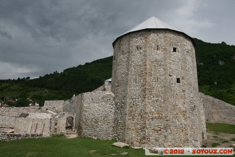 Travnik Castle
Mots-clés: BIH Bosnie HerzÃ©govine Federation of Bosnia and Herzegovina geo:lat=44.22972705 geo:lon=17.67099049 geotagged Travnik chateau