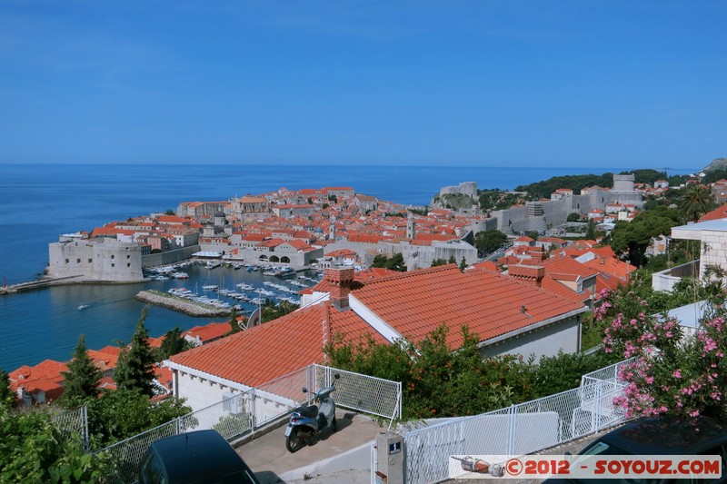 Dubrovnik
Mots-clés: Bosanka Croatie DubrovaÄ�ko-Neretvanska geo:lat=42.64226000 geo:lon=18.11308000 geotagged HRV PloÄ�e medieval patrimoine unesco chateau