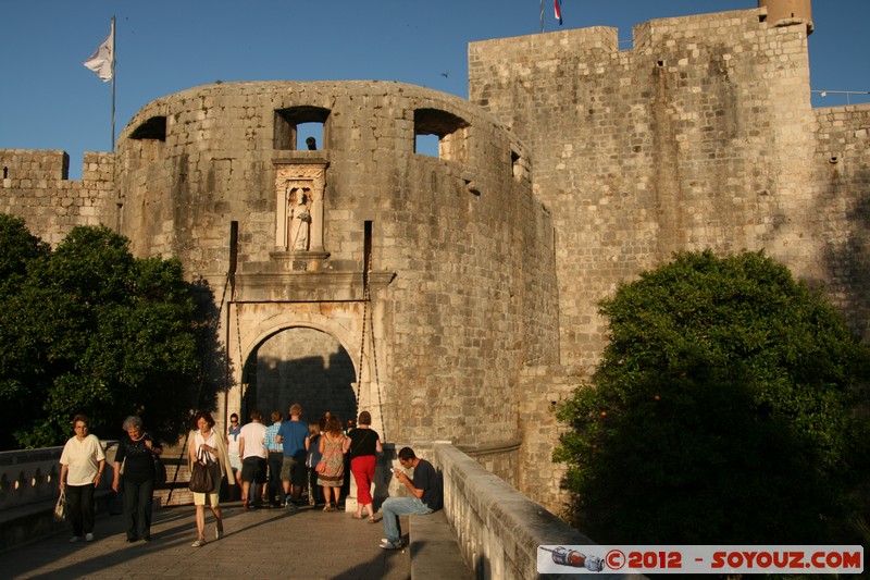 Dubrovnik - Pile Gate
Mots-clés: Croatie DubrovaÄ�ko-Neretvanska Dubrovnik geo:lat=42.64186084 geo:lon=18.10644819 geotagged HRV Pile medieval patrimoine unesco chateau Pile Gate sunset