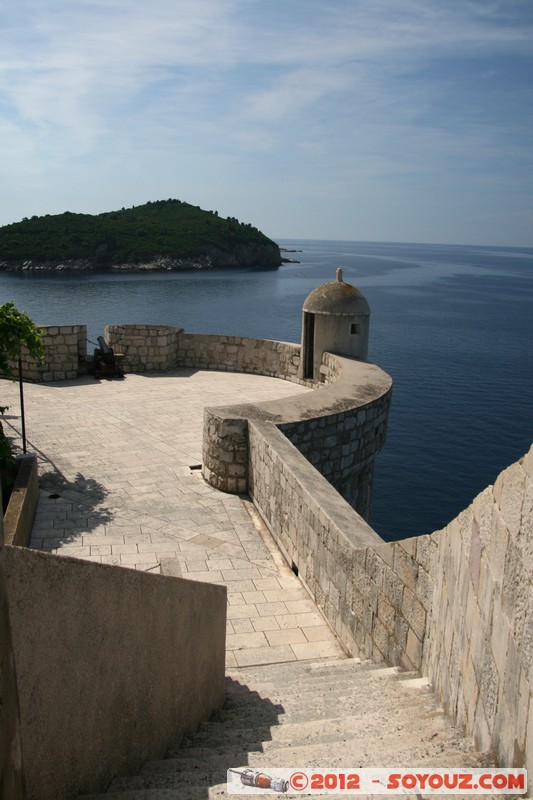 Dubrovnik - Walk on the city walls
Mots-clés: Bosanka Croatie DubrovaÄ�ko-Neretvanska geo:lat=42.63935782 geo:lon=18.10744406 geotagged HRV Pile medieval patrimoine unesco chateau mer