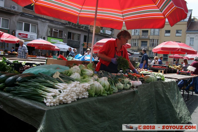 Zagreb - Dolac market place
Mots-clés: Croatie geo:lat=45.81420038 geo:lon=15.97724231 geotagged Gornji Ä�ehi HRV Zagreb ZagrebaÄ�ka Dolac market place Marche