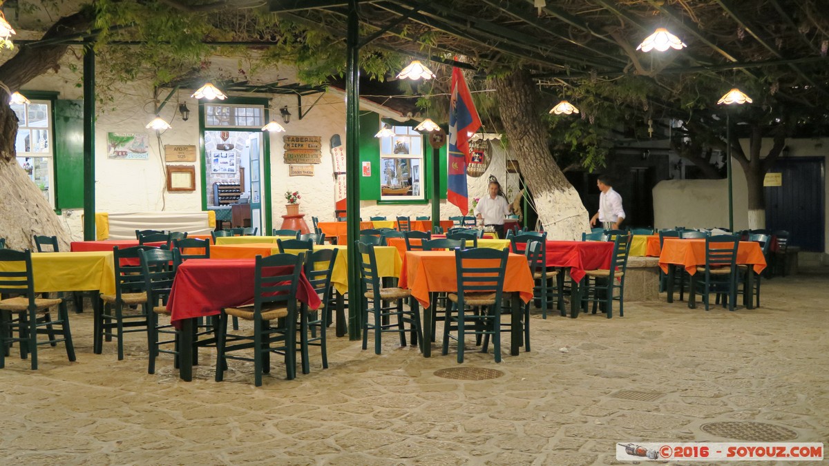Hydra by Night
Mots-clés: Ermioni GRC Grèce dra Saronic Islands Hydra Nuit Restaurants