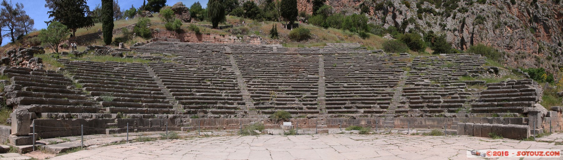 Archaeological site of Delphi - Ancient theatre - panorama
Stitched Panorama
Mots-clés: Delfi Delphi GRC Grèce Delphes Ruines grec patrimoine unesco Phocis Ancient theatre panorama