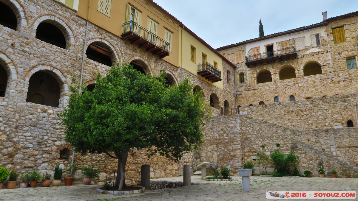 Monastery of Hosios Loukas
Mots-clés: Distomo GRC Grèce Steíri Hosios Loukas Monastere patrimoine unesco Hdr