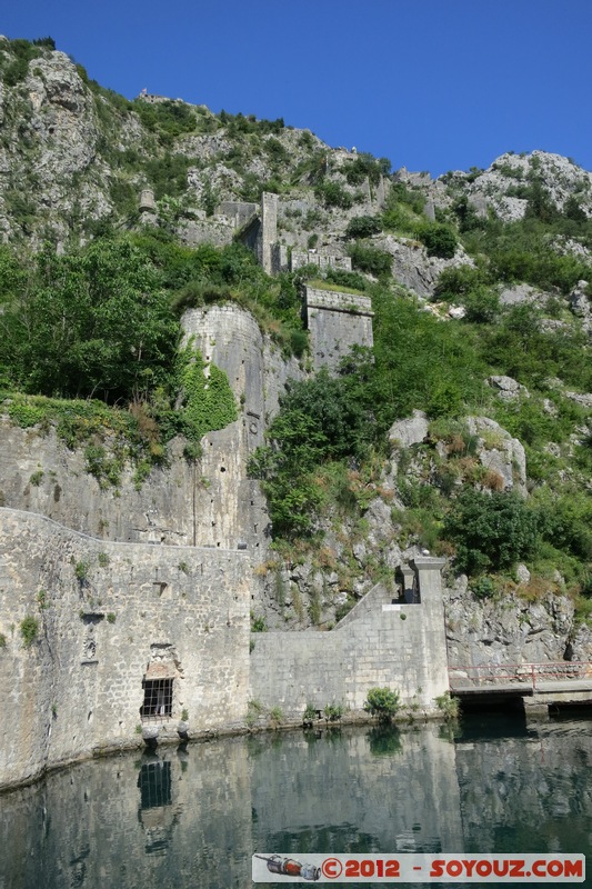 Kotor Fortress - The Gurdic gate
Mots-clés: geo:lat=42.42223905 geo:lon=18.77130250 geotagged Kotor MNE MontÃ©nÃ©gro OpÅ¡tina Kotor Montenegro patrimoine unesco