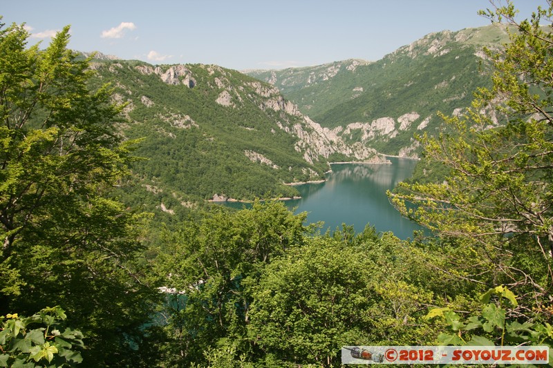 Pluzine
Mots-clés: geo:lat=43.10034806 geo:lon=18.82197149 geotagged MNE MontÃ©nÃ©gro Sinjac Montenegro paysage