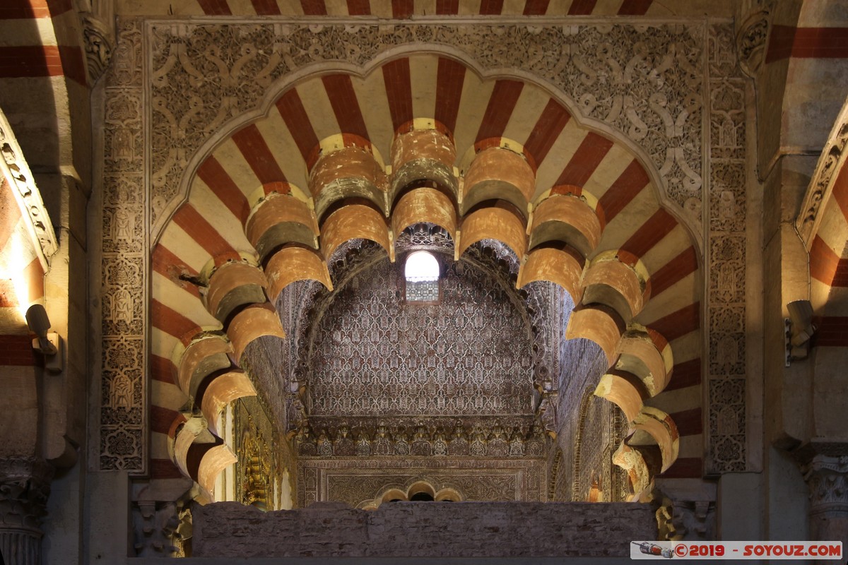 Cordoba - Mezquita-Catedral
Mots-clés: Andalucia Córdoba ESP Espagne Terrenos Del Castillo (Cordoba) Mezquita-Catedral Eglise Mosque patrimoine unesco