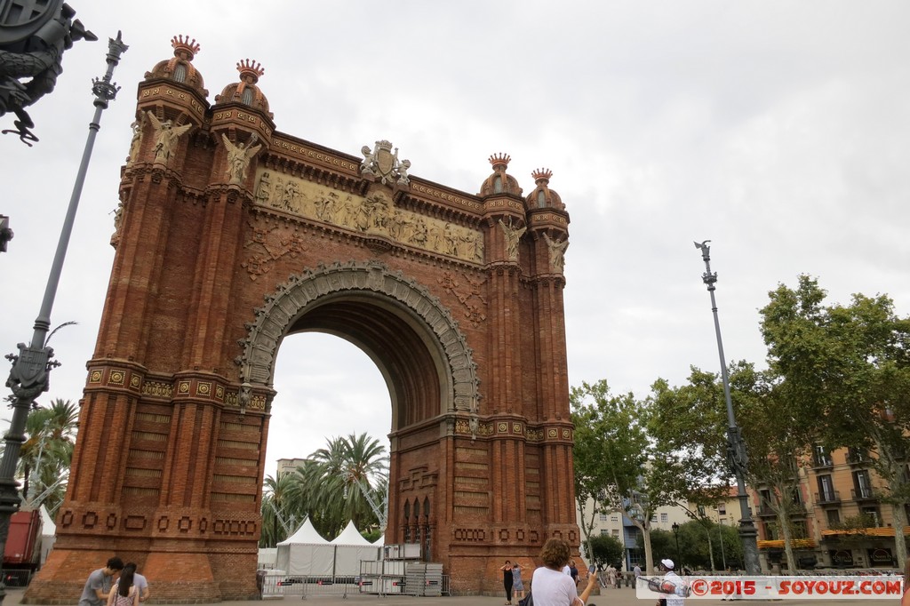 Barcelona - Arc de Triomfo
Mots-clés: Cataluna ESP Espagne geo:lat=41.38841662 geo:lon=2.18321085 geotagged Sant Andreu Salou (Pueblo) Arc de Triomfo