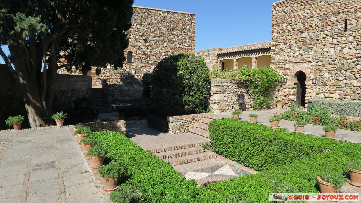 Malaga - La Alcazaba - Patio de los Surtidores
Mots-clés: Andalucia Caracuel ESP Espagne Málaga Malaga La Alcazaba chateau Palacio Nazari