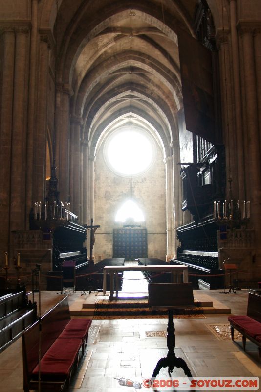 Ancien choeur, orgue et nefs
Catedral de Tarragona
Mots-clés: Catalogne Espagne Tarragona catedral cirque romain ruines theatre