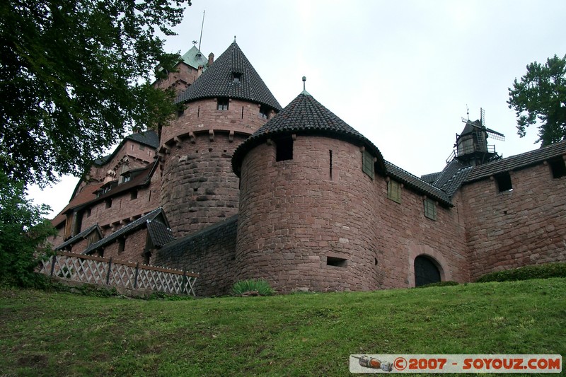 Château du Haut-Koenigsbourg
Vue d'ensemble
Mots-clés: chateau