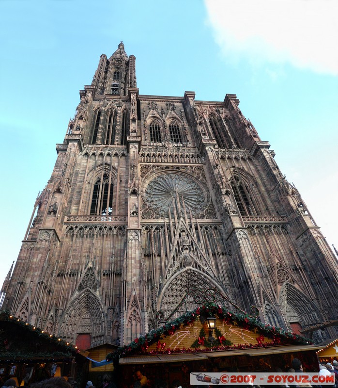Cathedrale de Strasbourg
Place du Chateau, 67000 Strasbourg, France
Mots-clés: Eglise