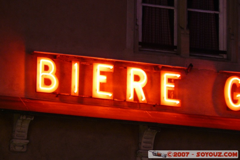 Strasbourg - Biere!
Place Gutenberg, 67000 Strasbourg, France
Mots-clés: Nuit