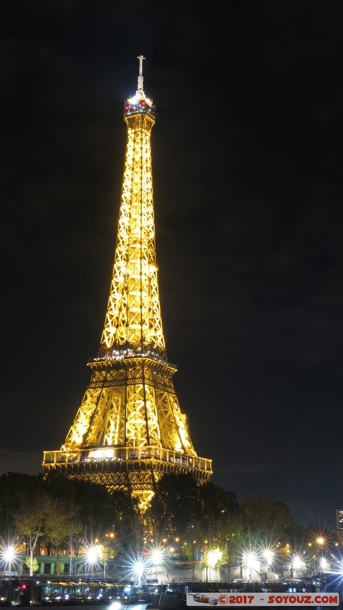 Paris by night - Tour Eiffel
Mots-clés: FRA France geo:lat=48.86217387 geo:lon=2.29371786 geotagged le-de-France Paris 10 Ancien - Quartier Invalides Paris 16 Nuit Avenue de New York Tour Eiffel