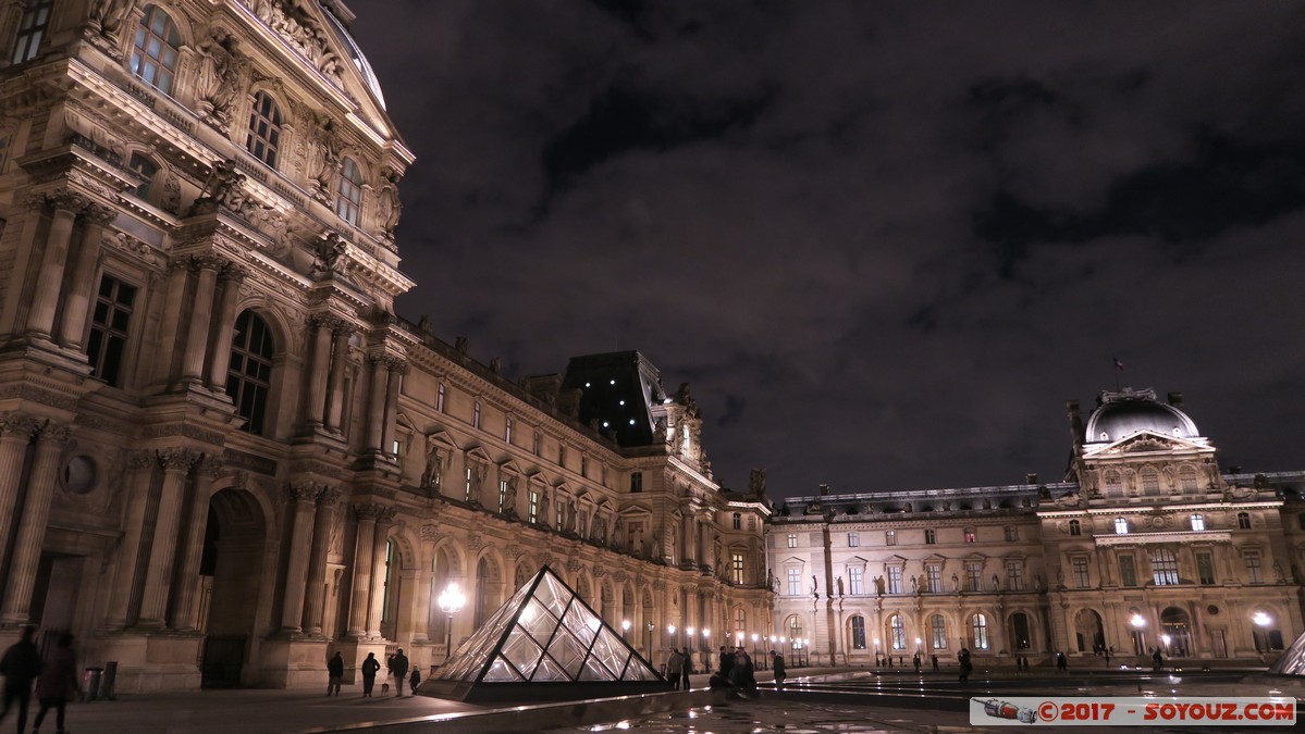Paris by night - Musee du Louvre
Mots-clés: FRA France geo:lat=48.86138335 geo:lon=2.33604312 geotagged le-de-France Paris 01 Paris 04 Ancien - Quartier Louvre Nuit Musee du Louvre