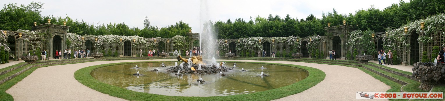Chateau de Versailles - Bosquet de l'Encelade - panoramique
Mots-clés: Fontaine panorama patrimoine unesco
