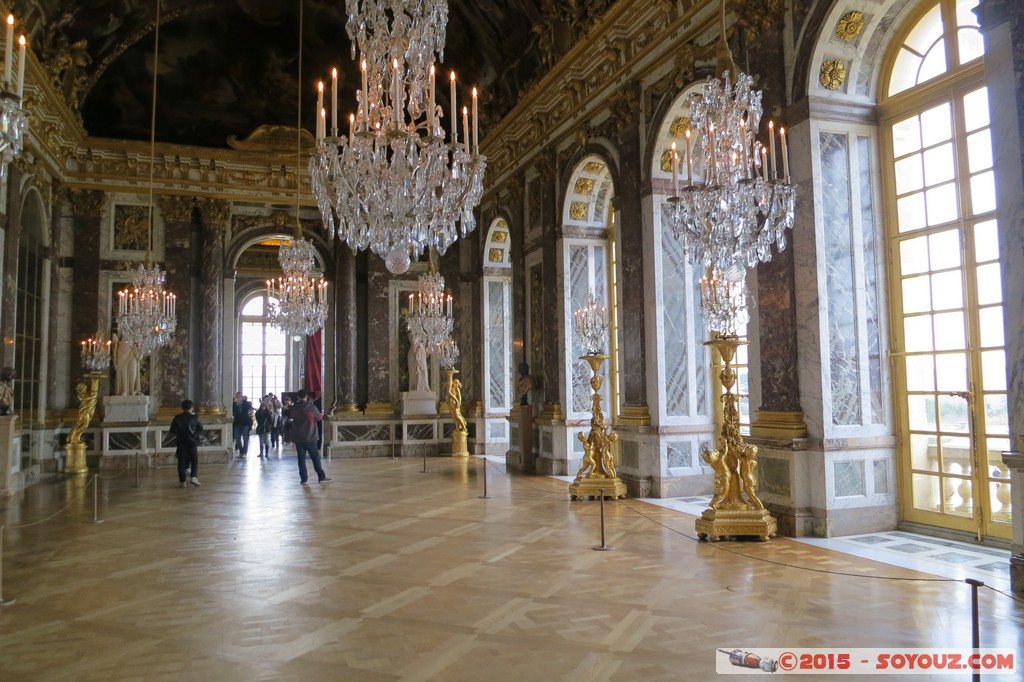 Chateau de Versailles - Galeries des Glaces
Mots-clés: FRA France geo:lat=48.80481604 geo:lon=2.12039083 geotagged le-de-France Versailles Chateau de Versailles chateau patrimoine unesco