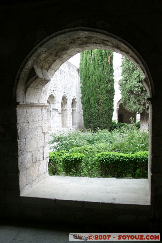 Cloitre
Mots-clés: Abbaye