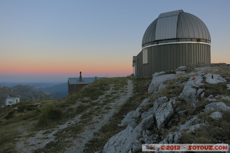 Mont Chiran - Coupole de l'observatoire
Mots-clés: Blieux FRA France geo:lat=43.86833544 geo:lon=6.31690532 geotagged Levens Provence-Alpes-CÃ´te d&#039;Azur sunset Astronomie